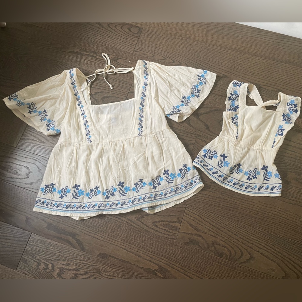 NWT Old Navy Mommy and me set - ivory embroidered tops